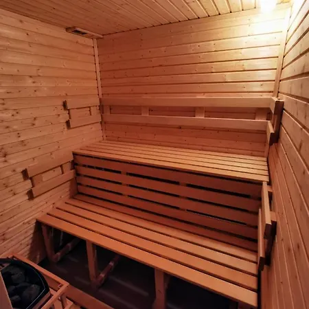 Rodinna Rezidence - Prazdninovy Dum Ferienhaus *